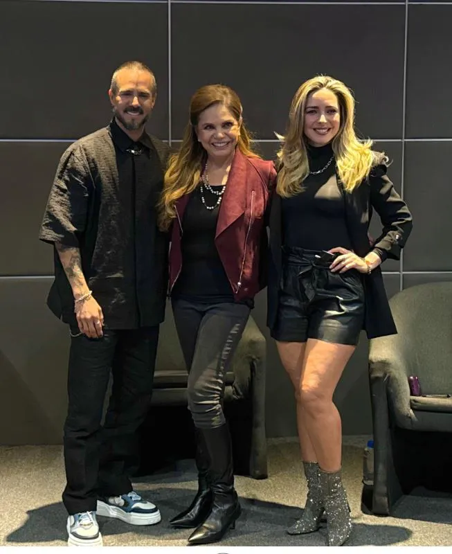 José Ron, Rosy Ocampo y Ariadne Díaz