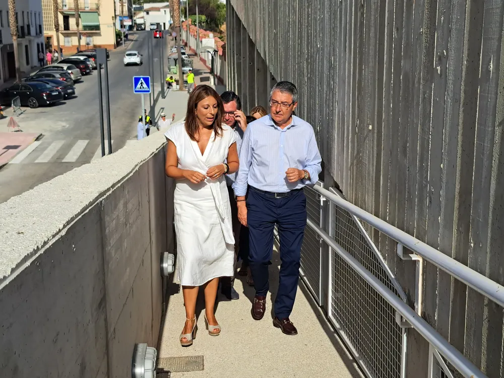 pasarela-de-los-estudiantes.-en-ronda-(2)