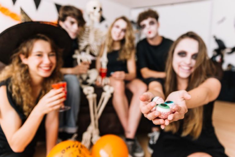 Las fiestas de disfraces se mantienen vigentes en todo tipo de celebraciones Viva Fiesta