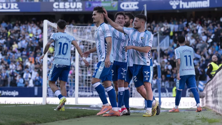 Cuarto triunfo seguido y cierre de la primera vuelta con 32 puntos (2-1)