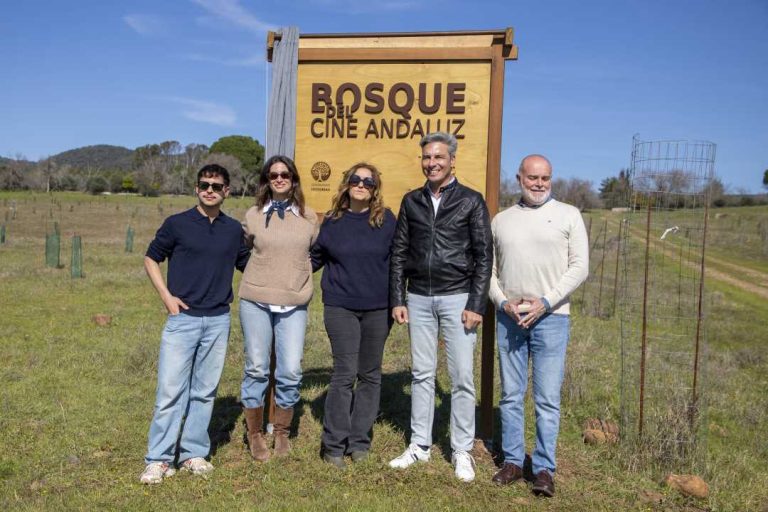 Nuevo Impacto verde: El Bosque del Cine Andaluz crece en Córdoba en 2026 Plantación del Bosque Del Cine Andaluz en Córdoba