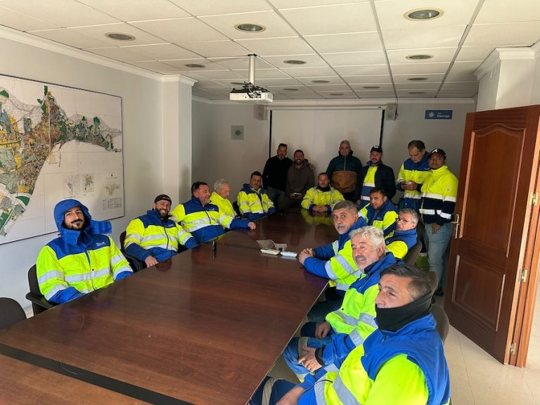 El 18 de febrero puede ser clave en la huelga indefinida de La plantilla de Redes de saneamiento Málaga