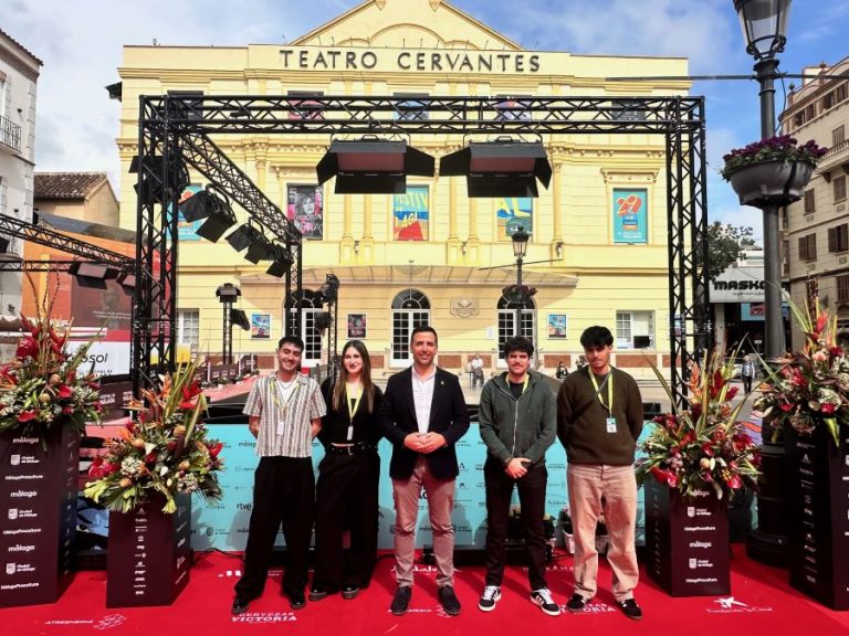 La Diputación lleva a cuatro jóvenes al jurado popular del Festival de Málaga