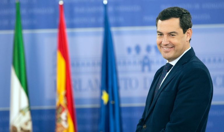 El CIS prevé una mayoría absoluta raspada para el PP en Andalucía
